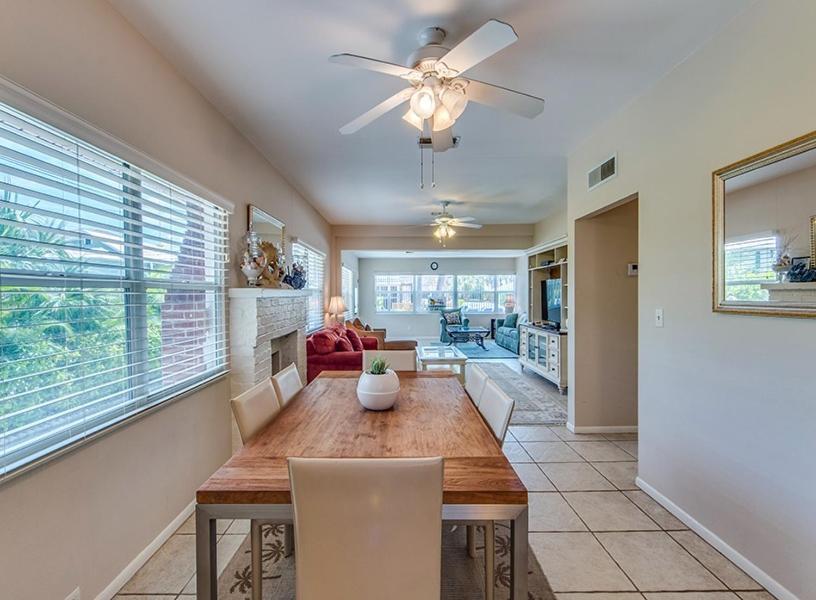 Beachcomber Beach House - Weekly Rental Just Steps To White Sand Beach! Home Clearwater Beach Luaran gambar